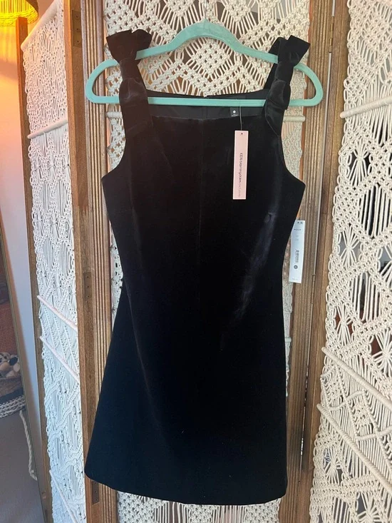 AQUA Velvet Mini Dress with Bow Shoulder Straps - Picture 6 of 8